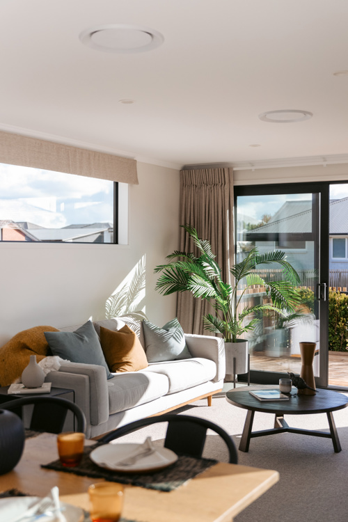 039 37 Flack Street Web