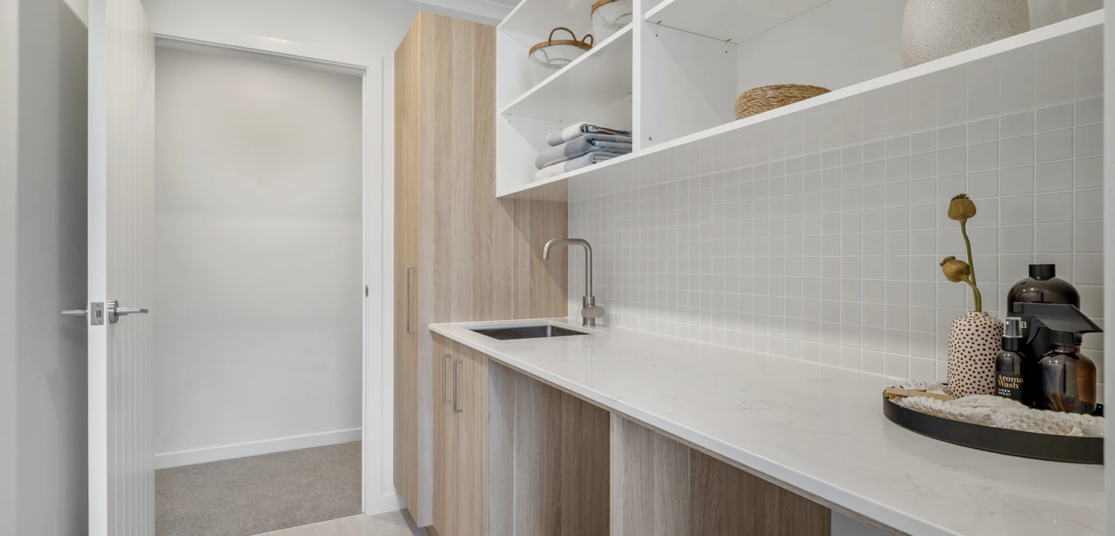 012 Open2view ID593833 99 Harakeke