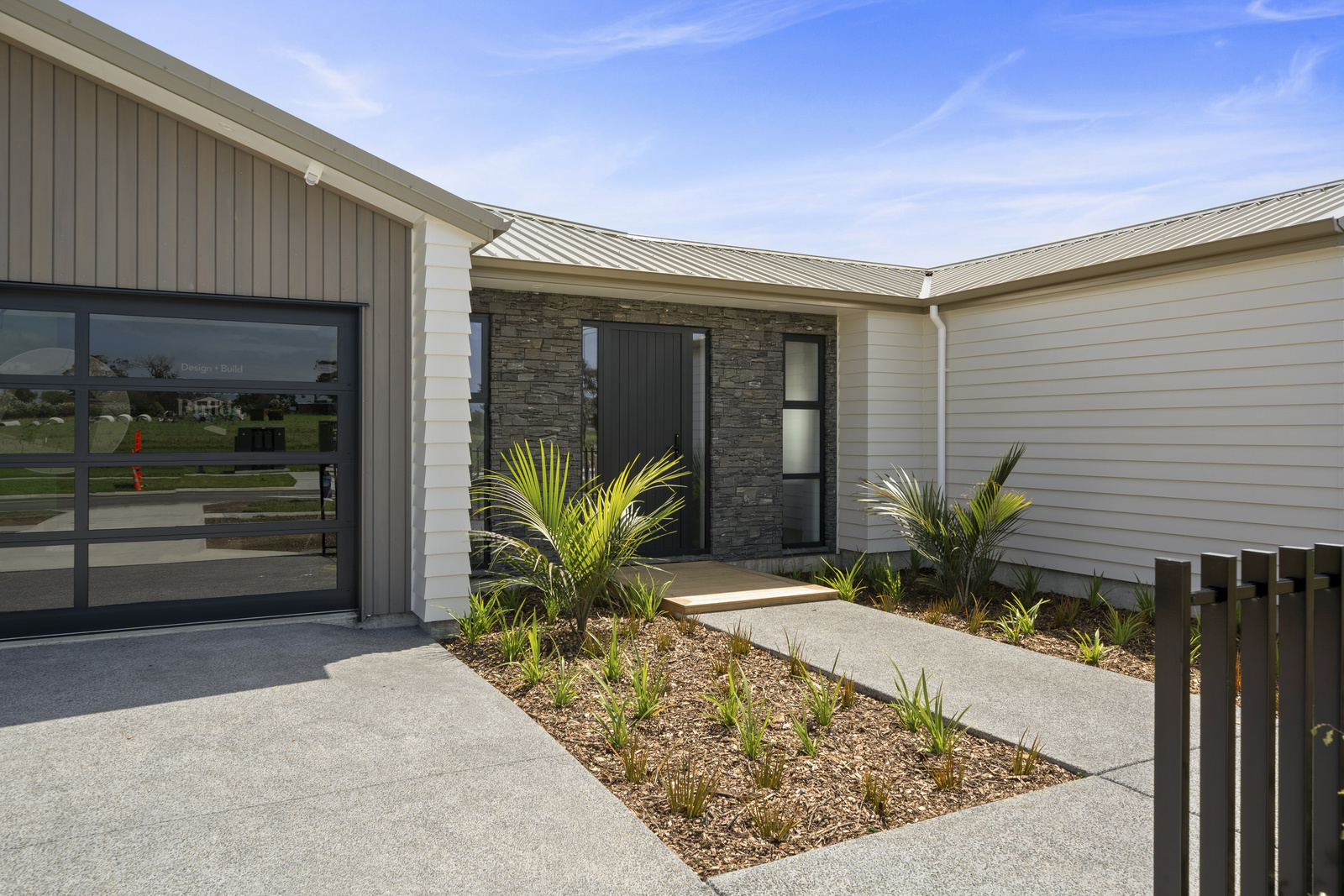 Springwater 1 Springwater Drive Brad Turner 1072 1600 7 (1)