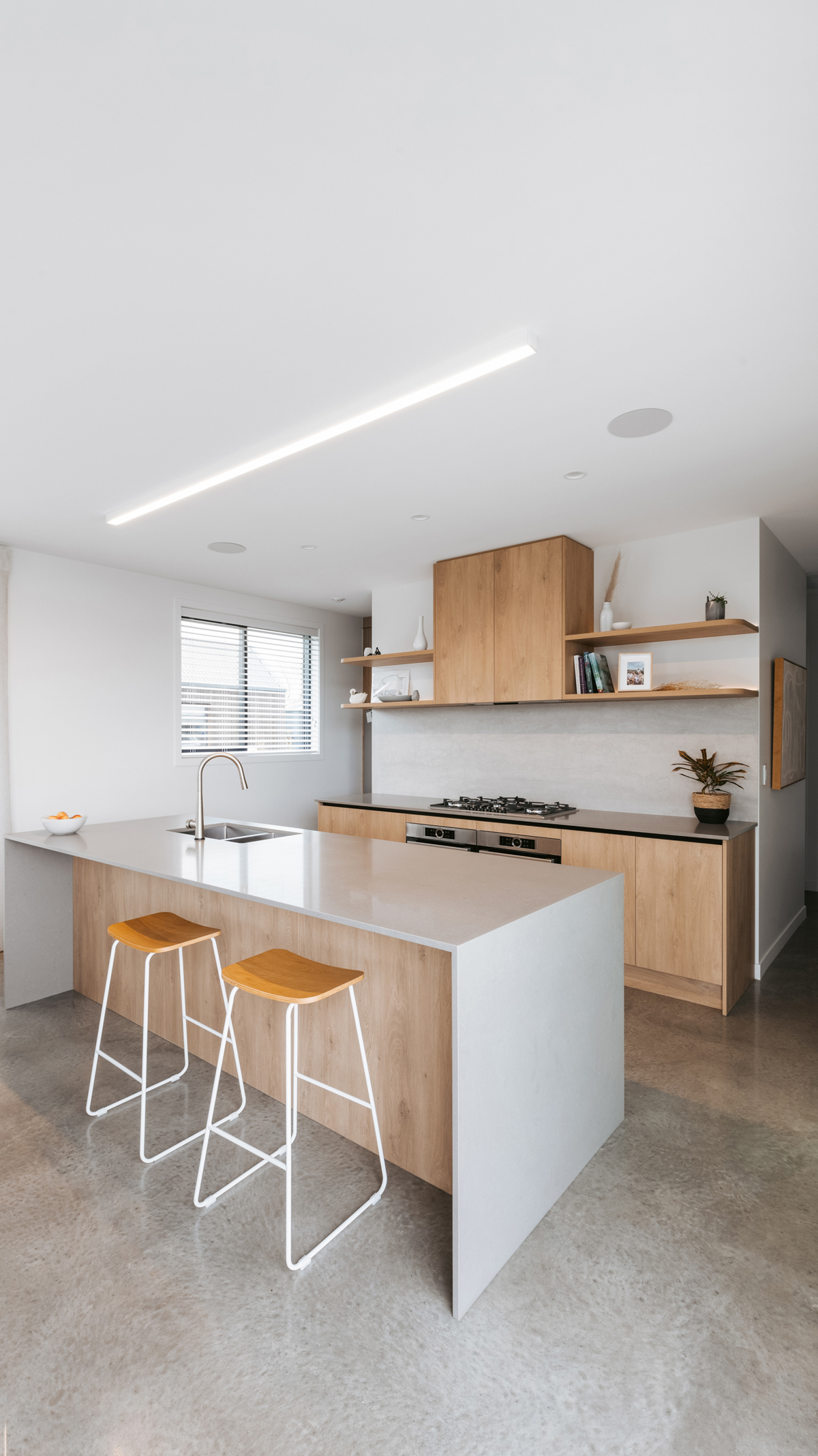 017 696 Te Kowhai Web