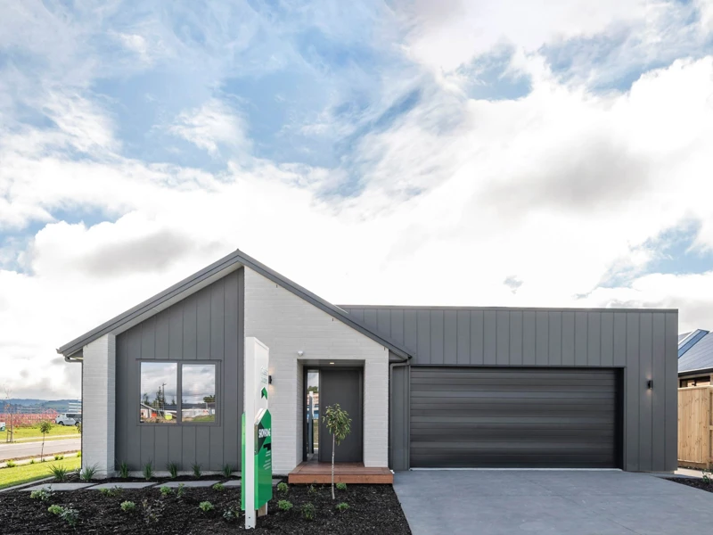 030 Open2view ID593833 99 Harakeke RESIZED FOR WEB