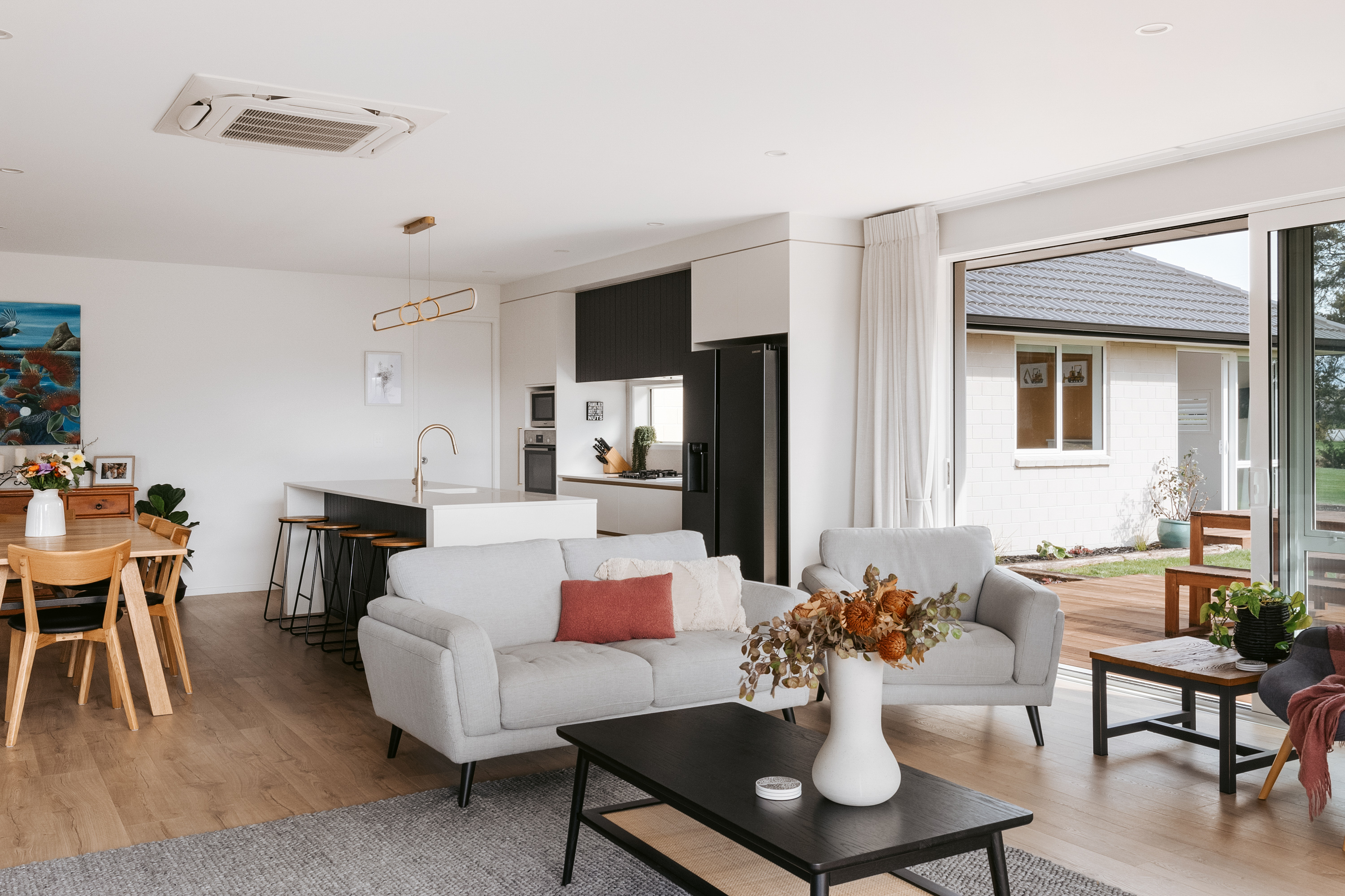 063 475B Kuranui Road Web