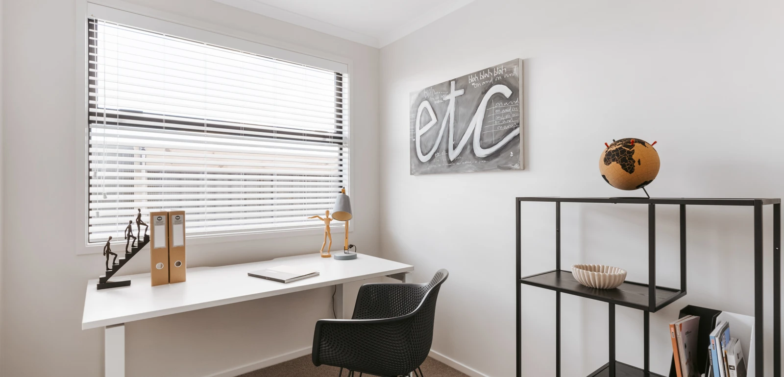 028 37 Flack Street Web