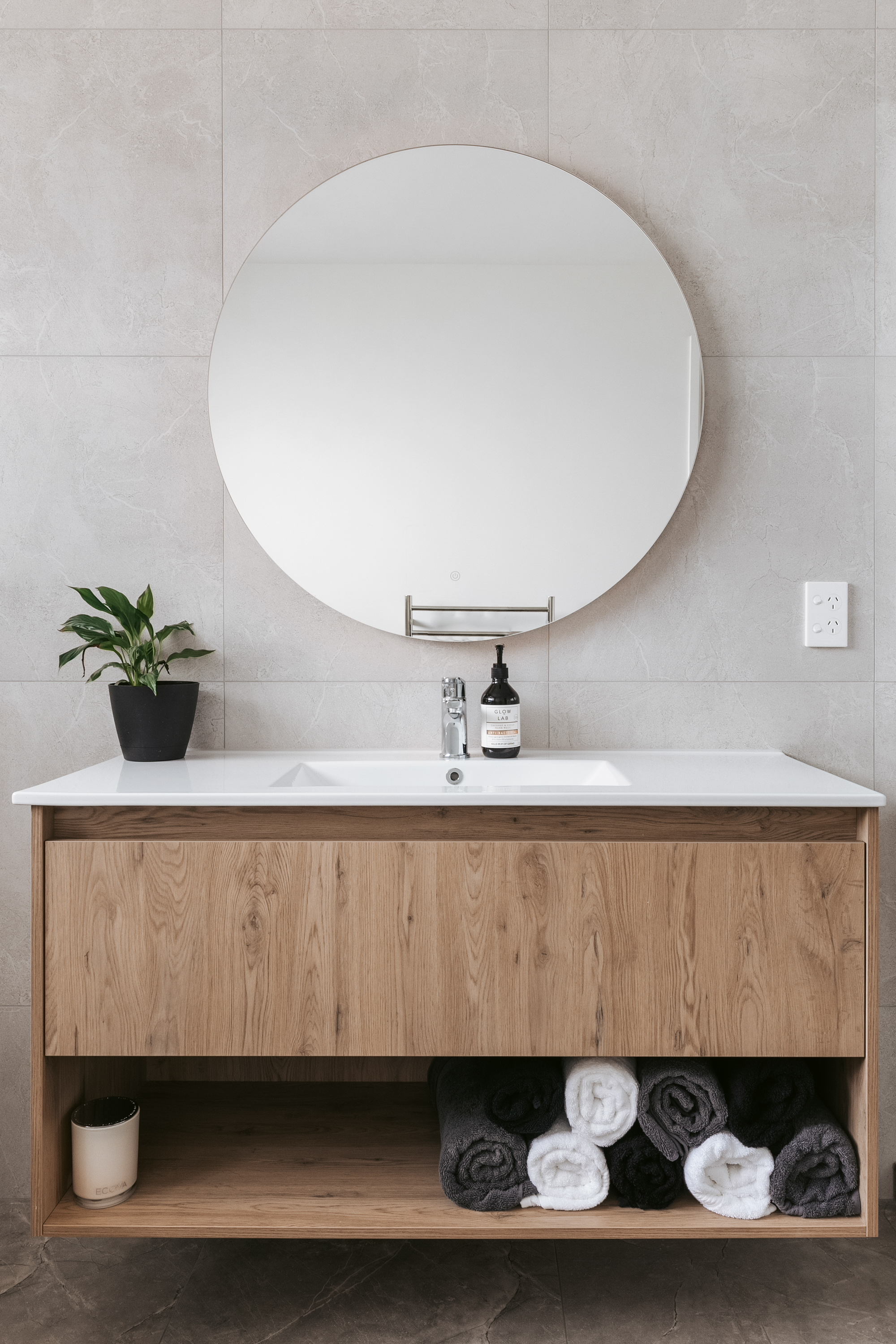 078 475B Kuranui Road Web