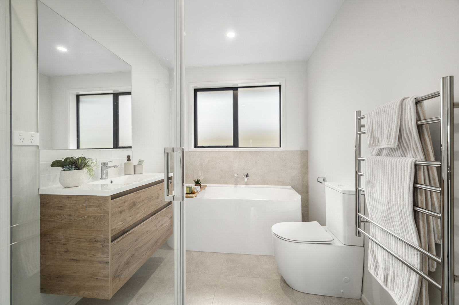 32 Kohekohe Drive 32 Kohekohe Drive Corina Taylor 989 1600 42