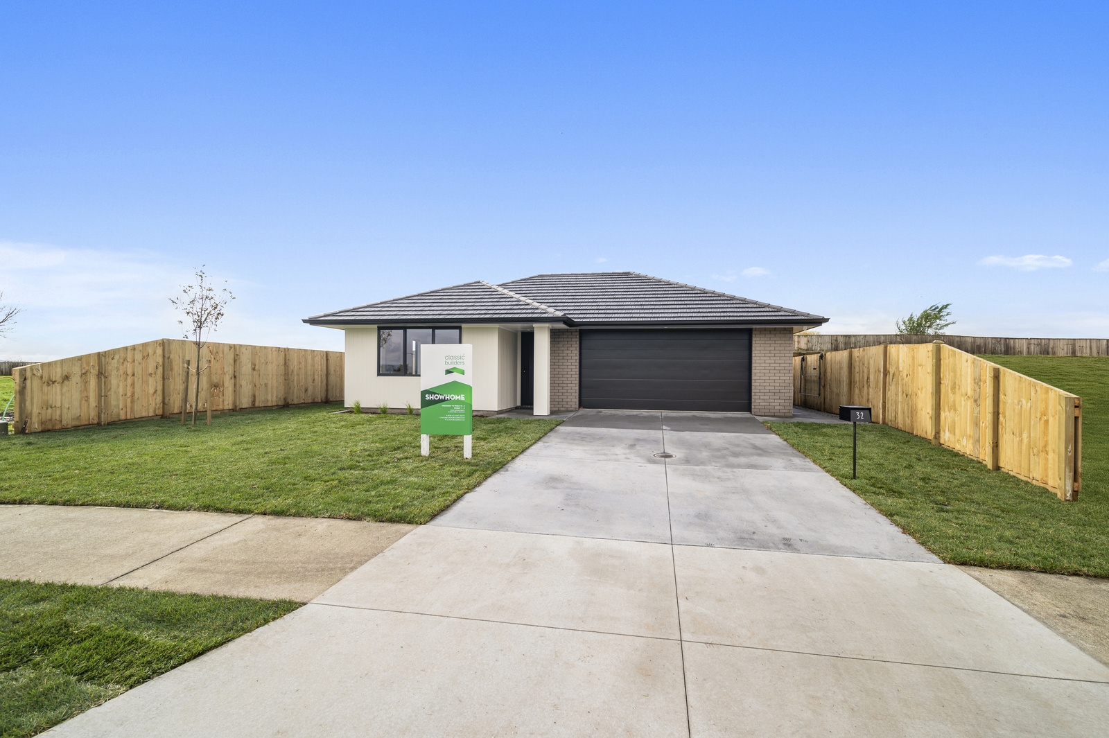 32 Kohekohe Drive 32 Kohekohe Drive Corina Taylor 989 1600 47