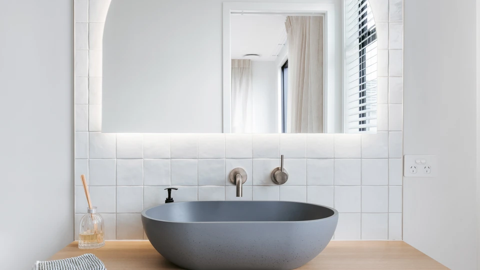 026 696 Te Kowhai Web