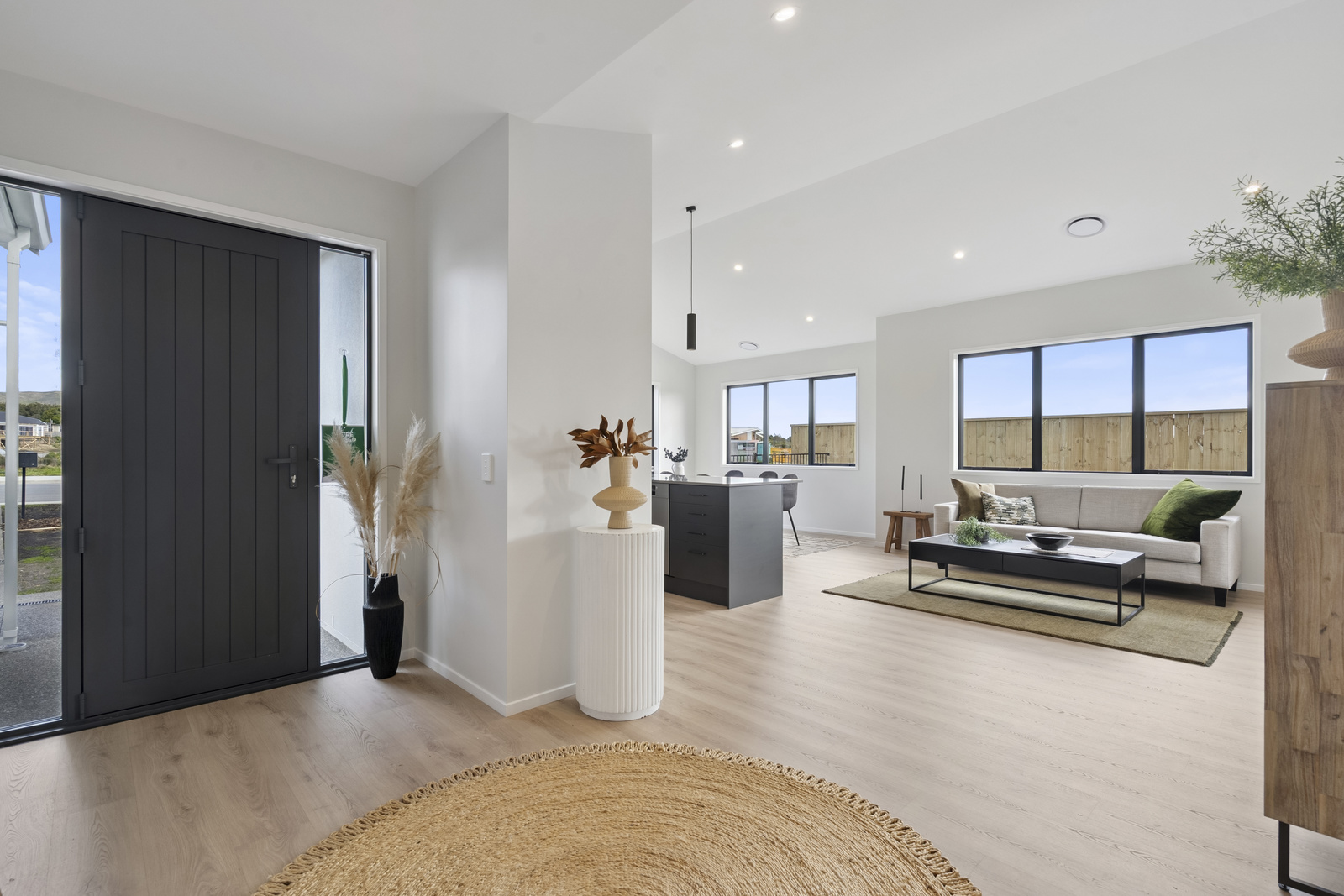 WLG104789 180 Karuhiruhi Street Teresa Mccombie 1046 1600 20