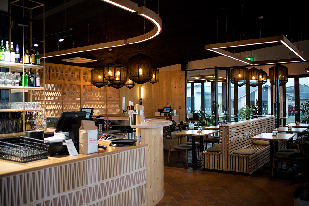 Dining & Entertainment Kennedy Ridge