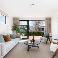 007 37 Flack Street Web