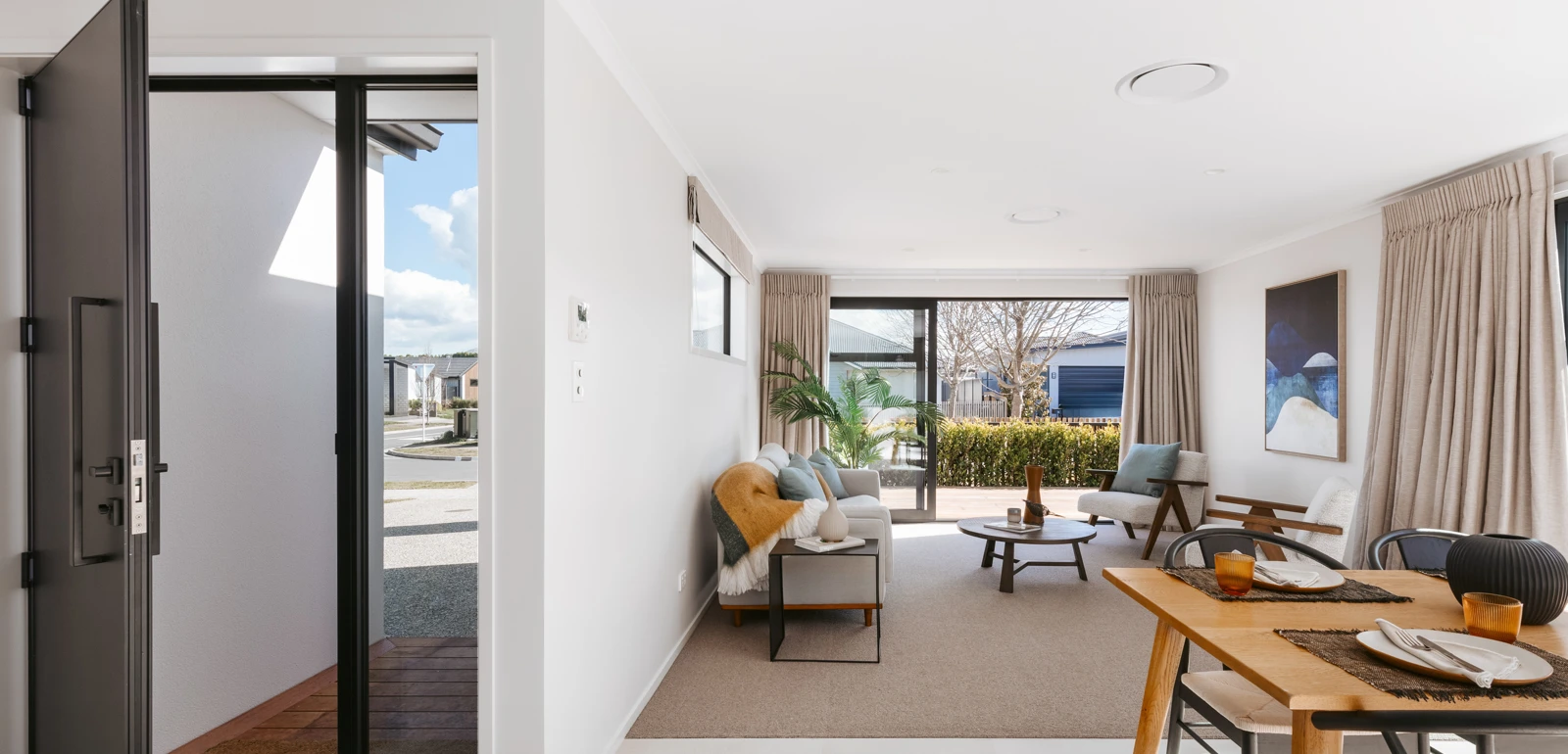 004 37 Flack Street Web