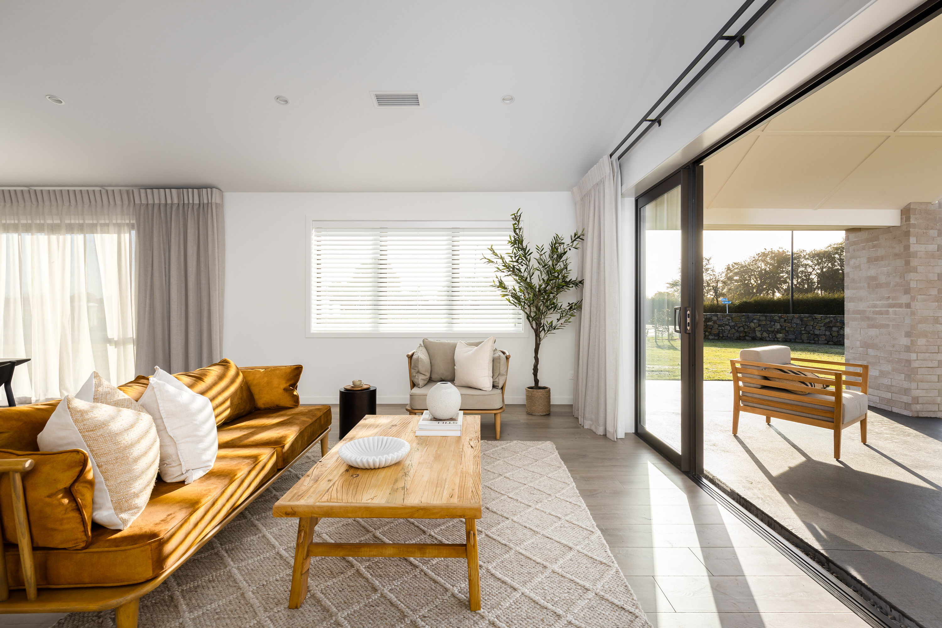 Cambridge Showhome Web 32