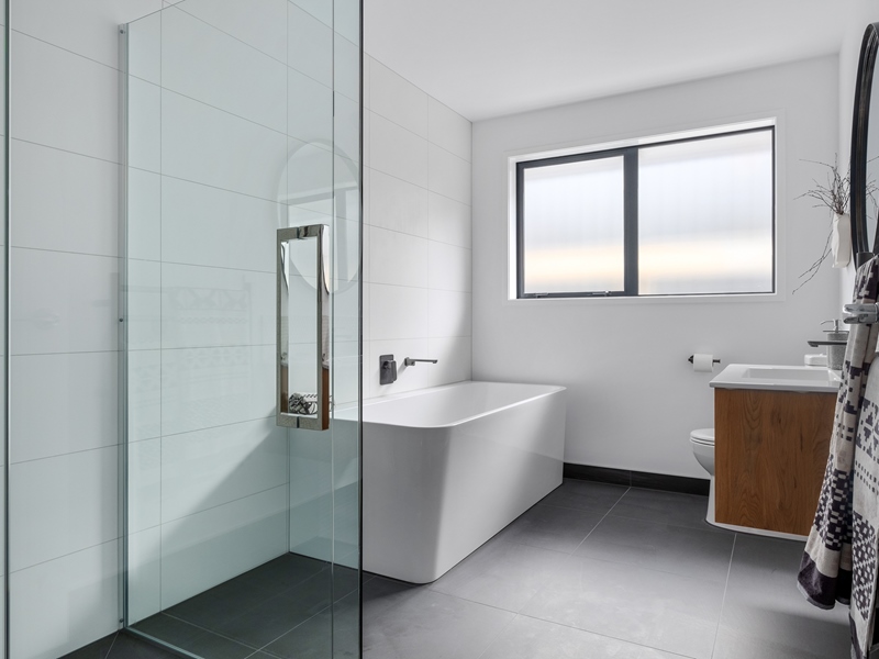 Modern Bathroom design Classic Builders Showhome