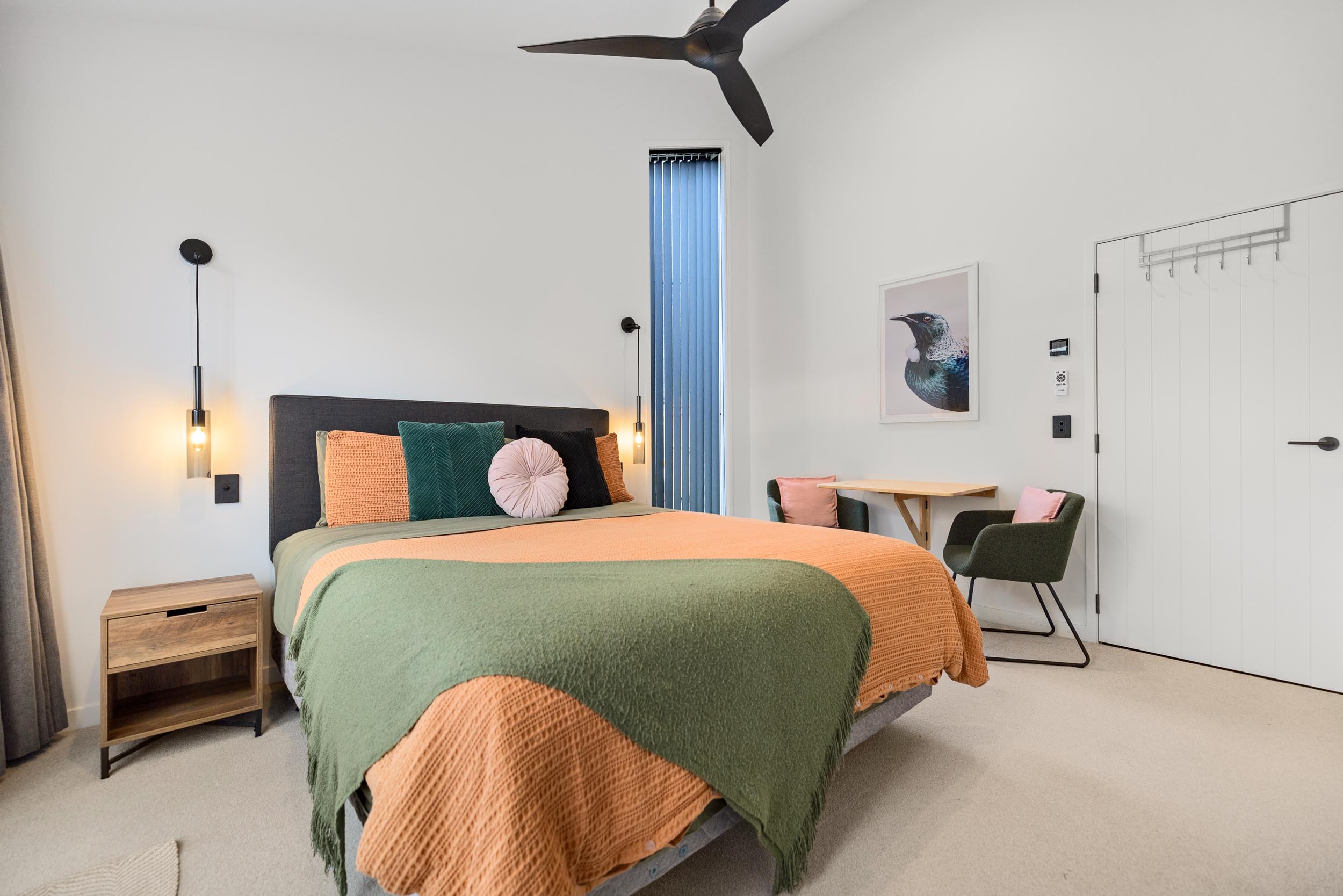 Modern Bedroom with Unique Decor Inspiration | Classic Builders