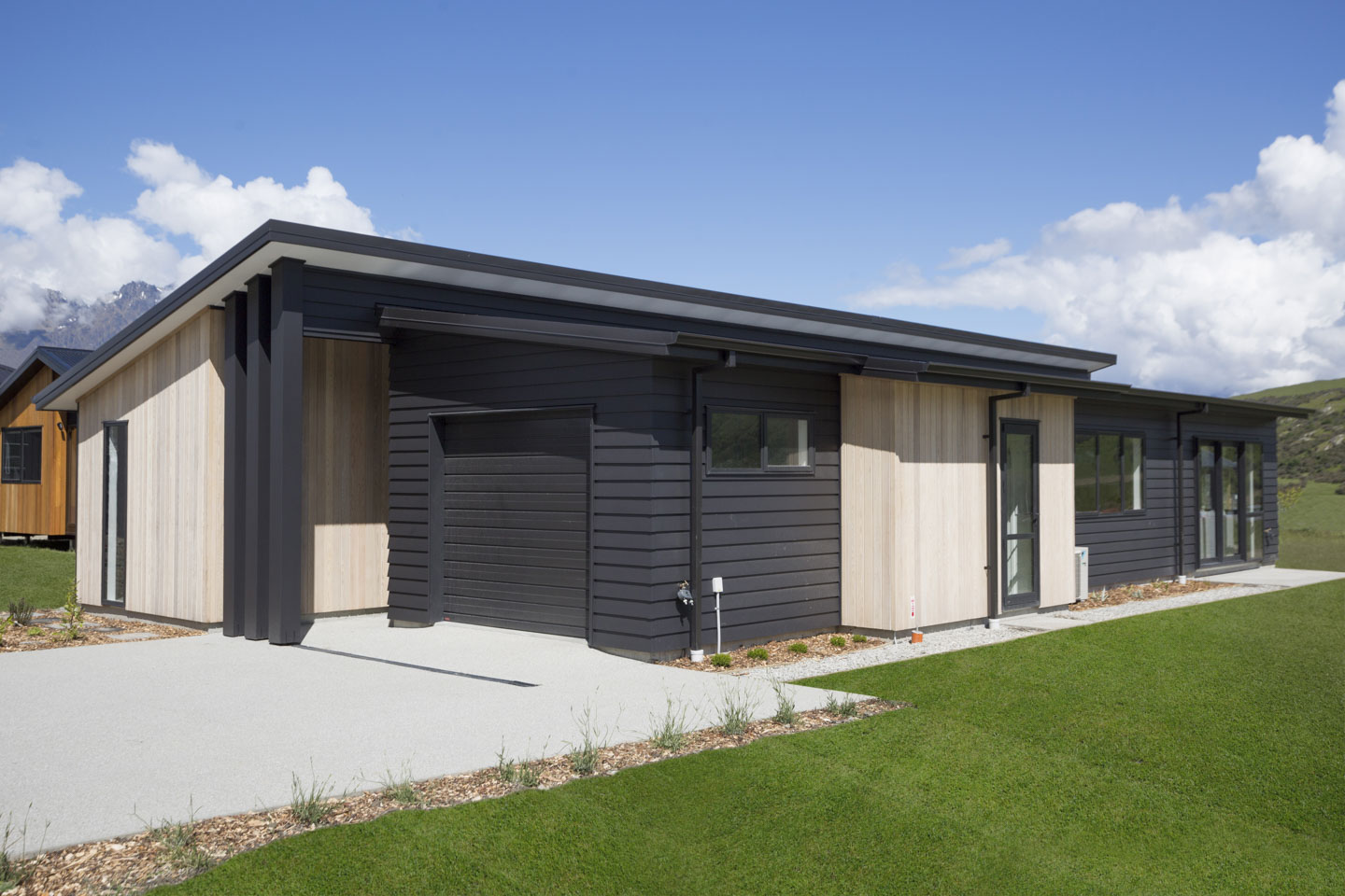 Classic Builders Hanley Farm Qtn Large 54 EDIT