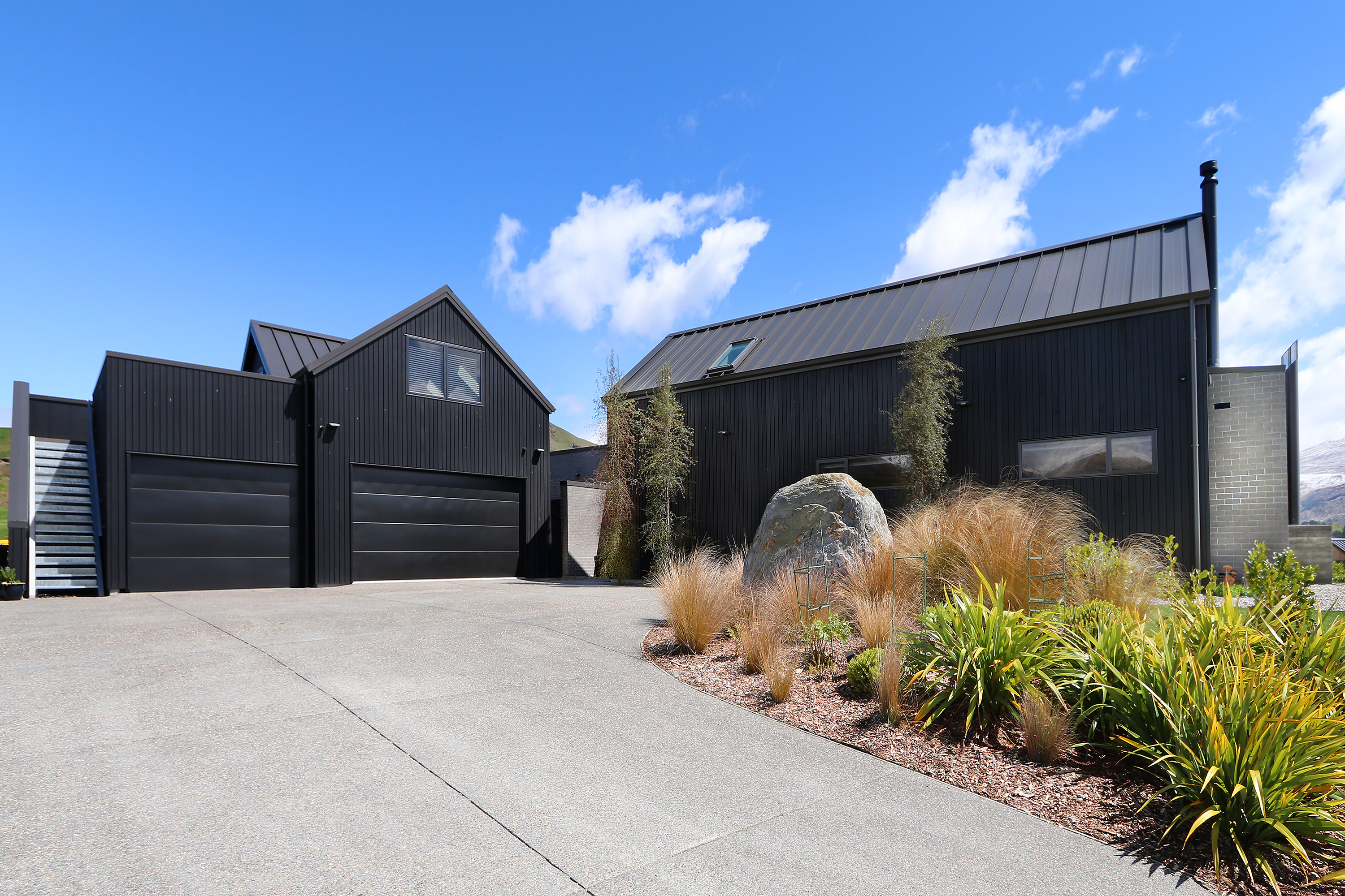 Otago Client Steves Housed Road 002