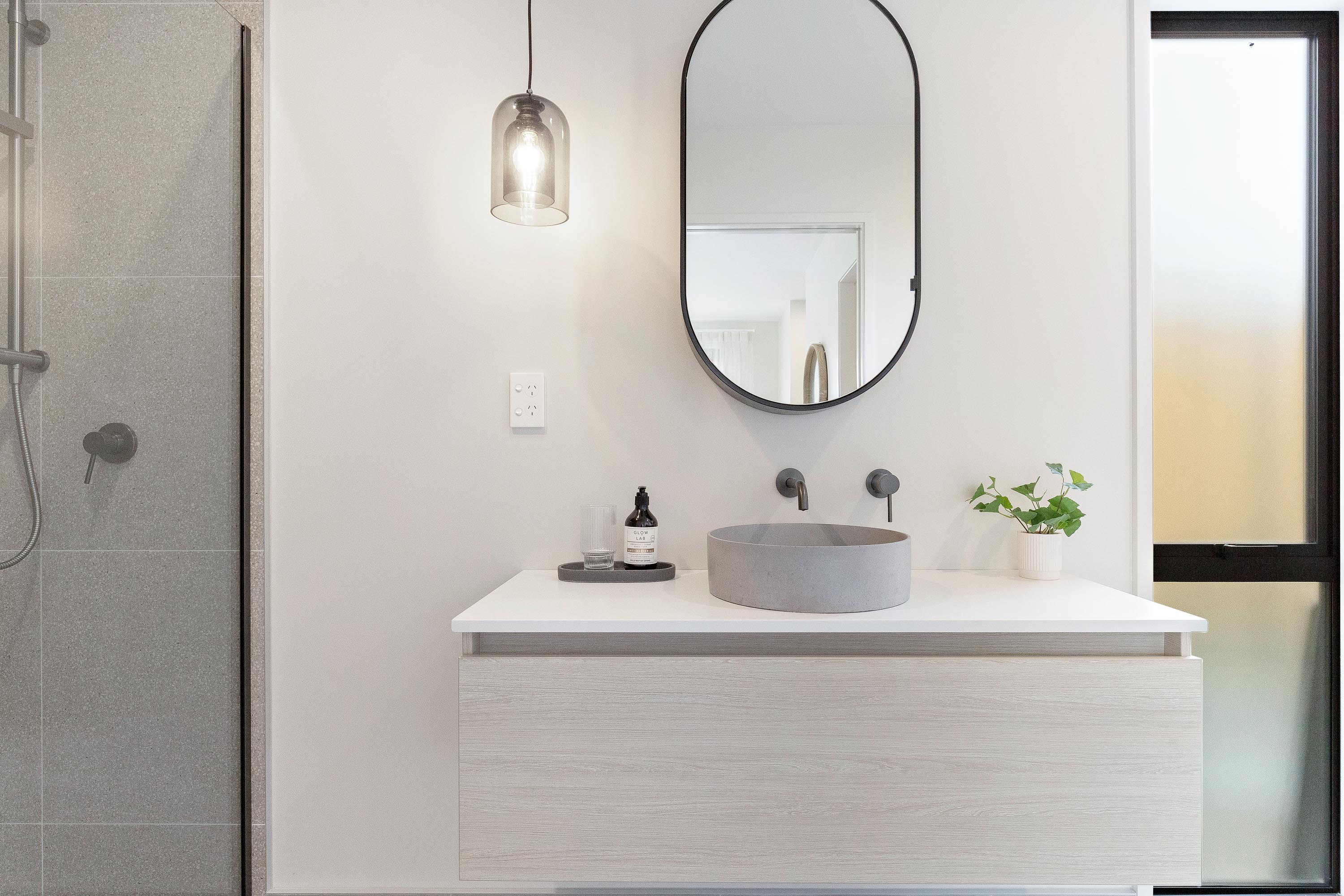 6BD Queenstown Media 24