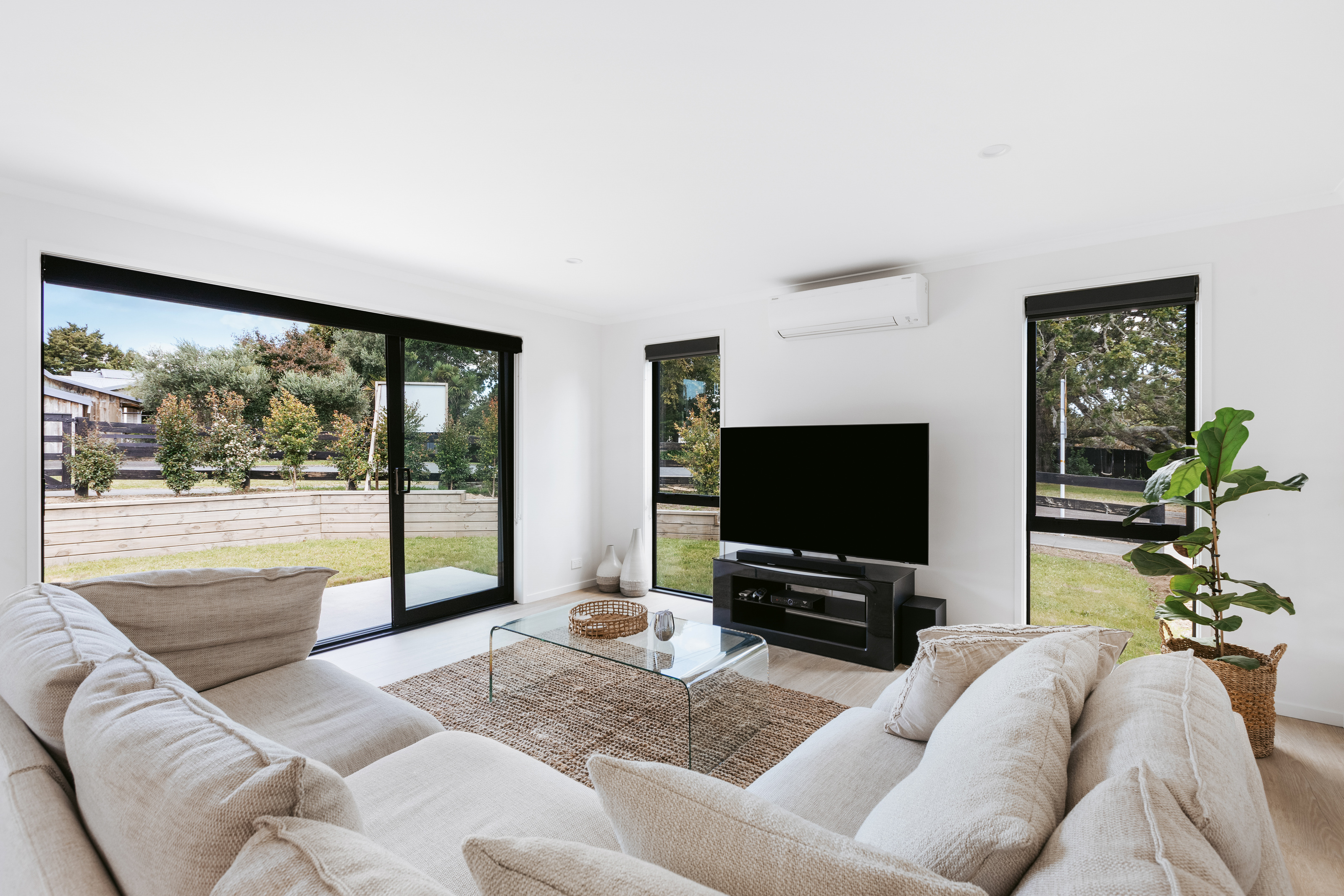 4 Mark Williams Web 40