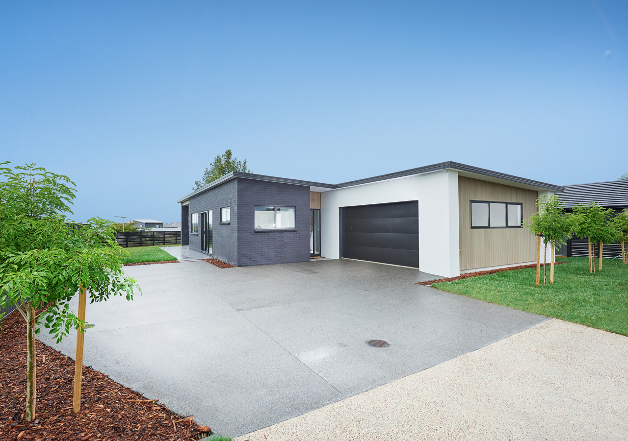 37 Robley Road 01 Edit