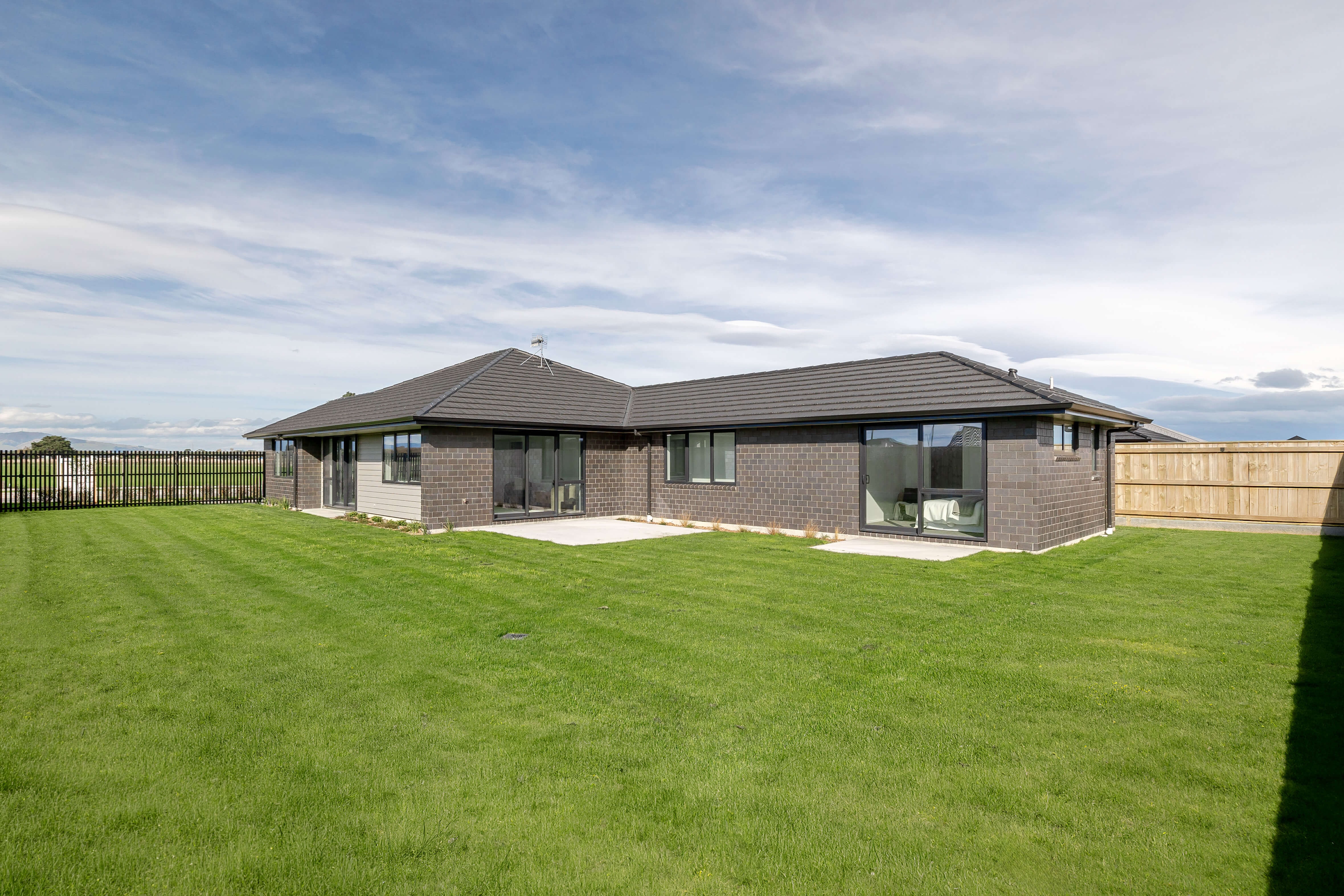 13 Springwater Drive