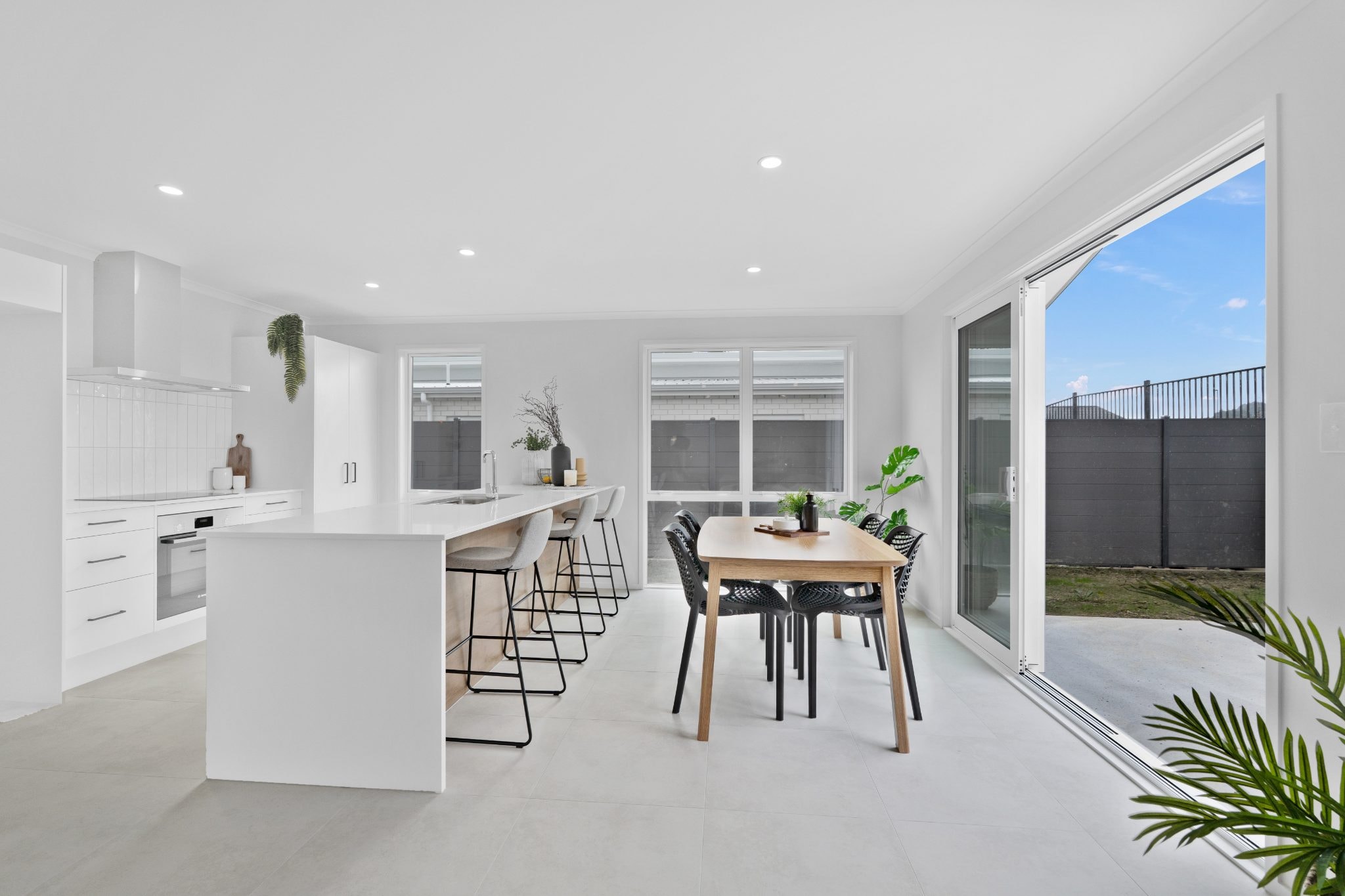 3 Hillock Rise 