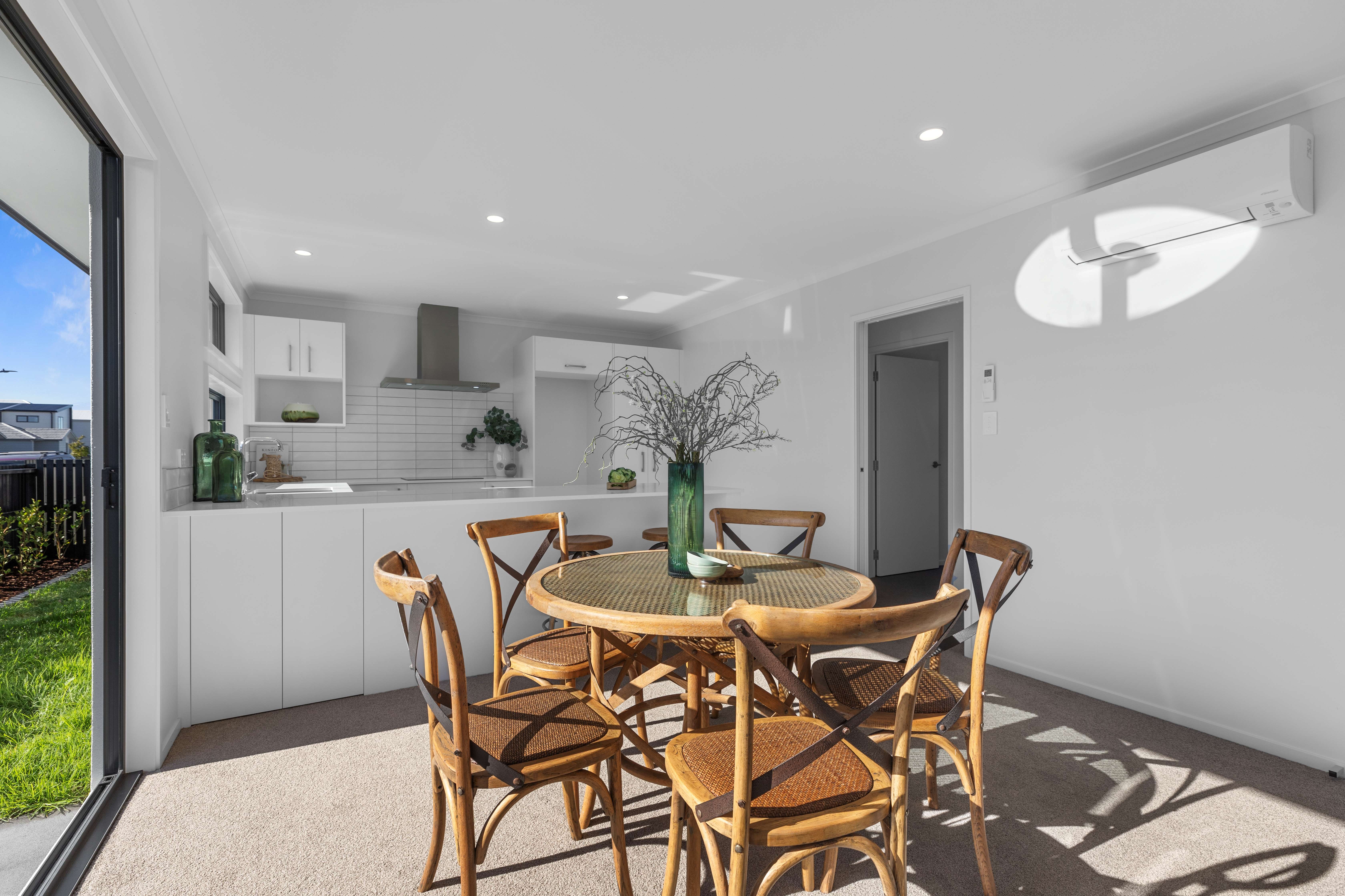 15 Te Rina Boulevard