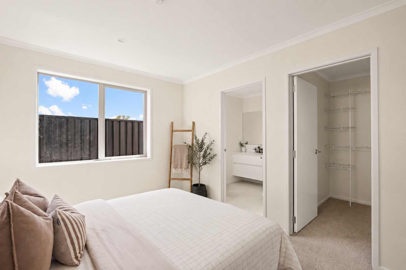 6 Mayfield Lane