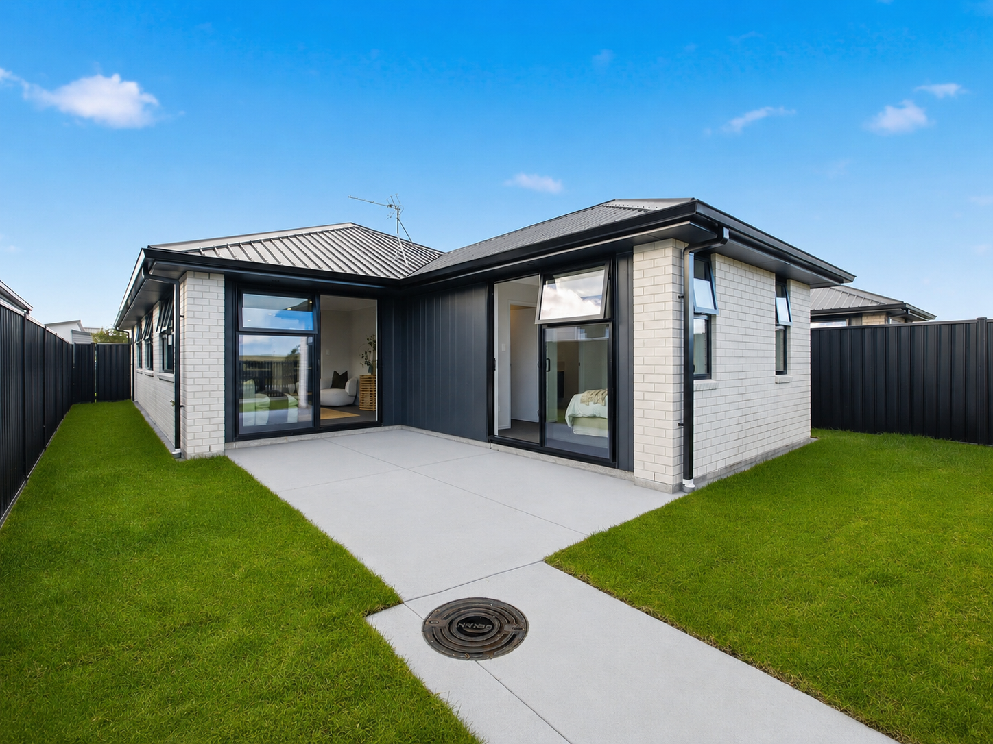62 Empire Crescent