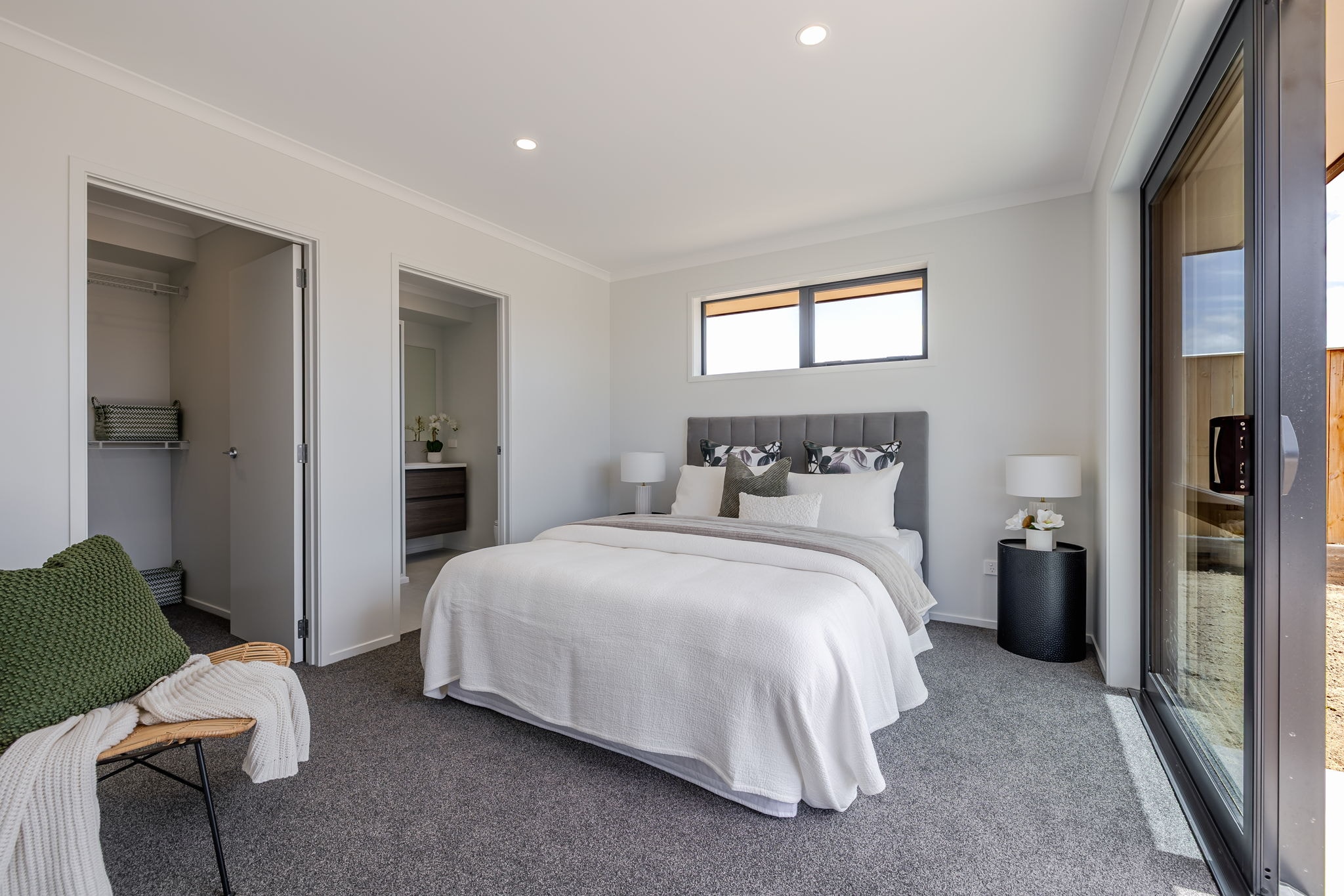 13 Springwater Drive