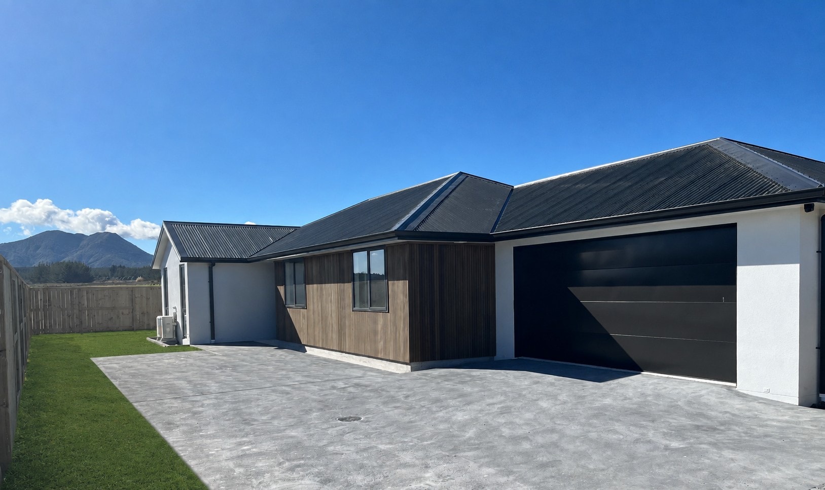 20 Wharariki Rise