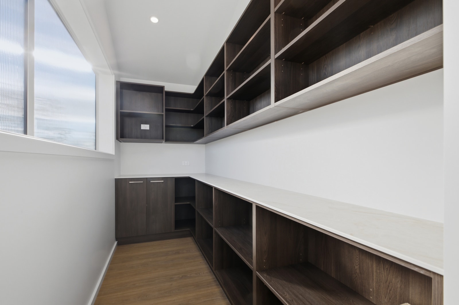 37 Tabraham Crescent