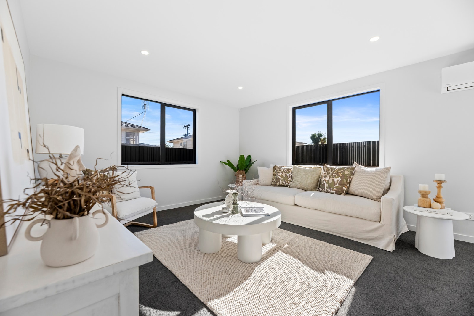 64 Empire Crescent