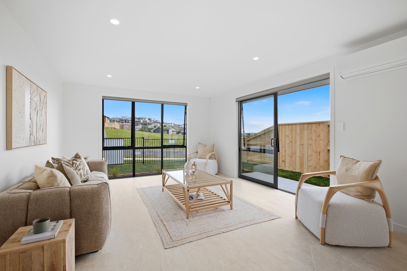 32 Triplefin Avenue
