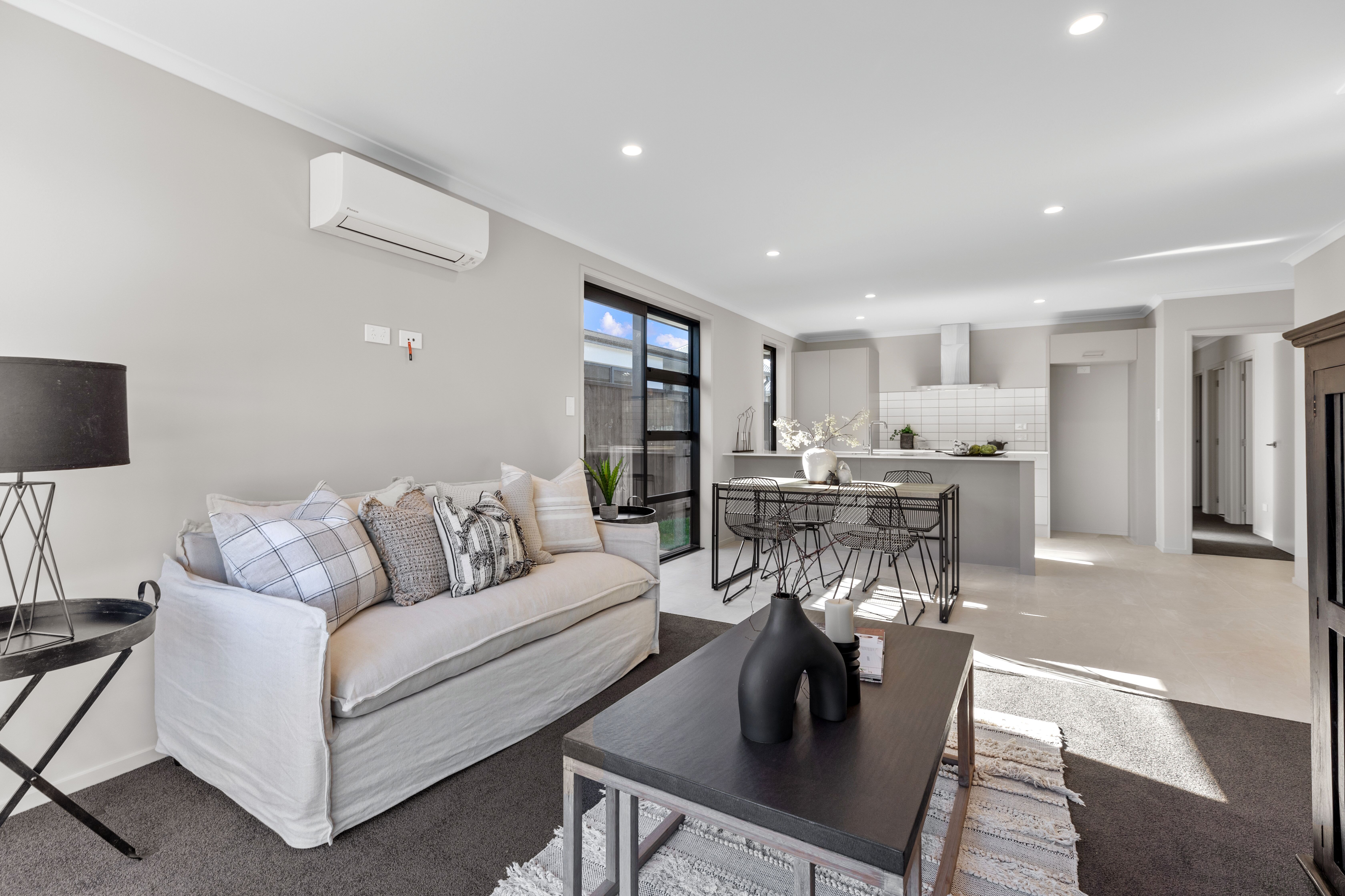 11 Te Rina Boulevard