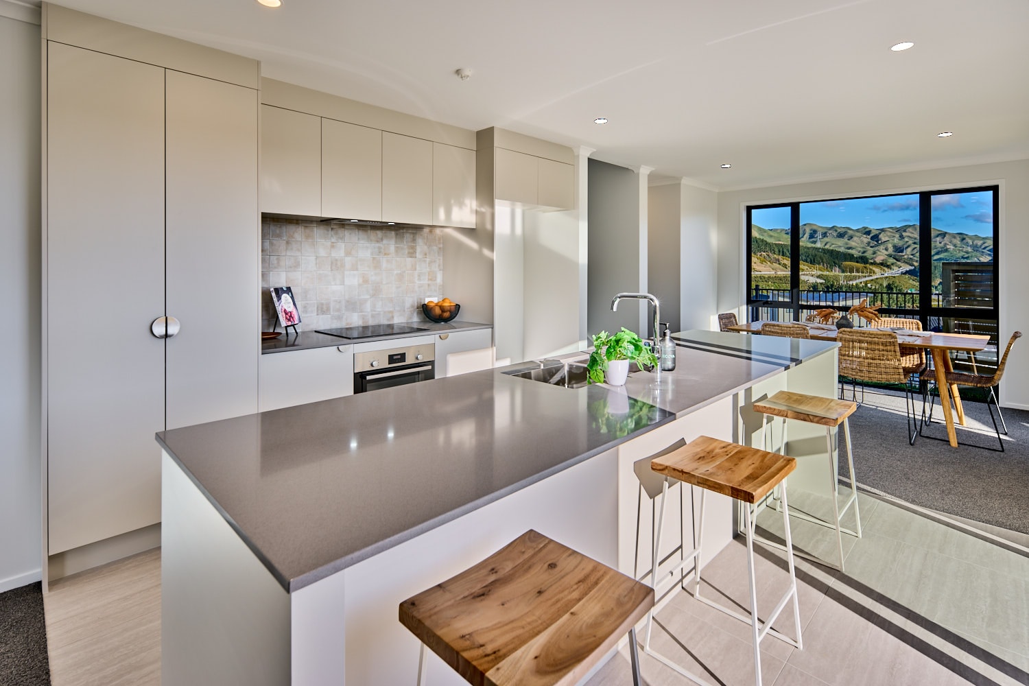 21 Foremast Place