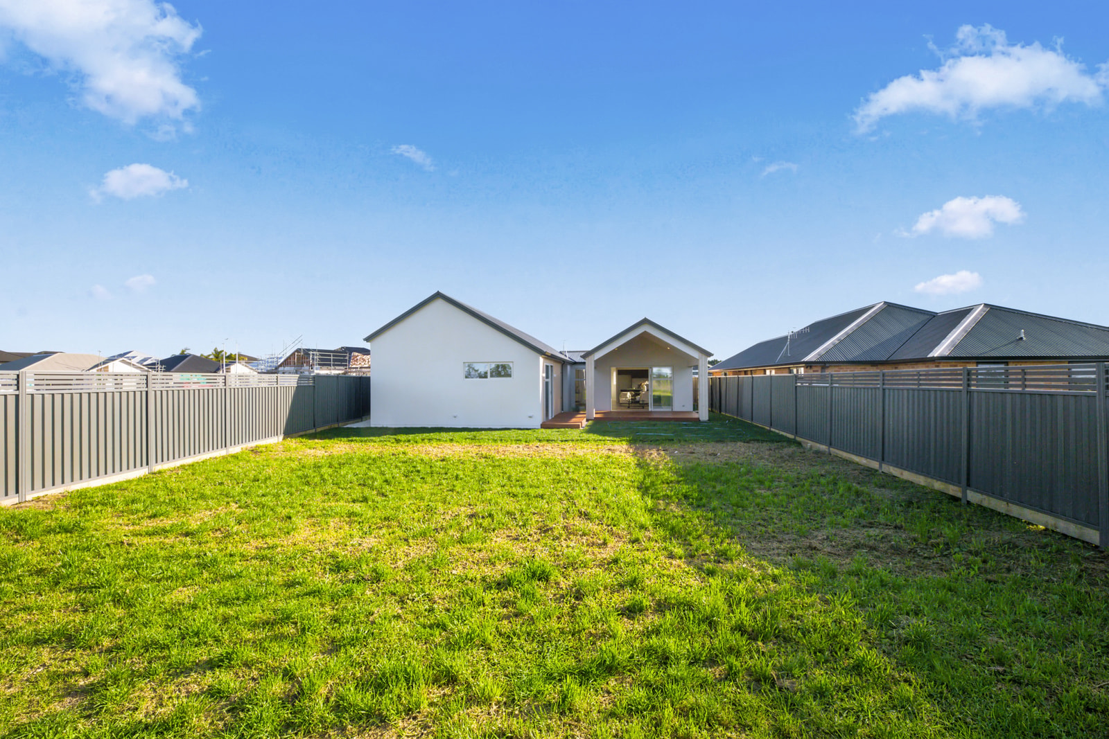 37 Tabraham Crescent