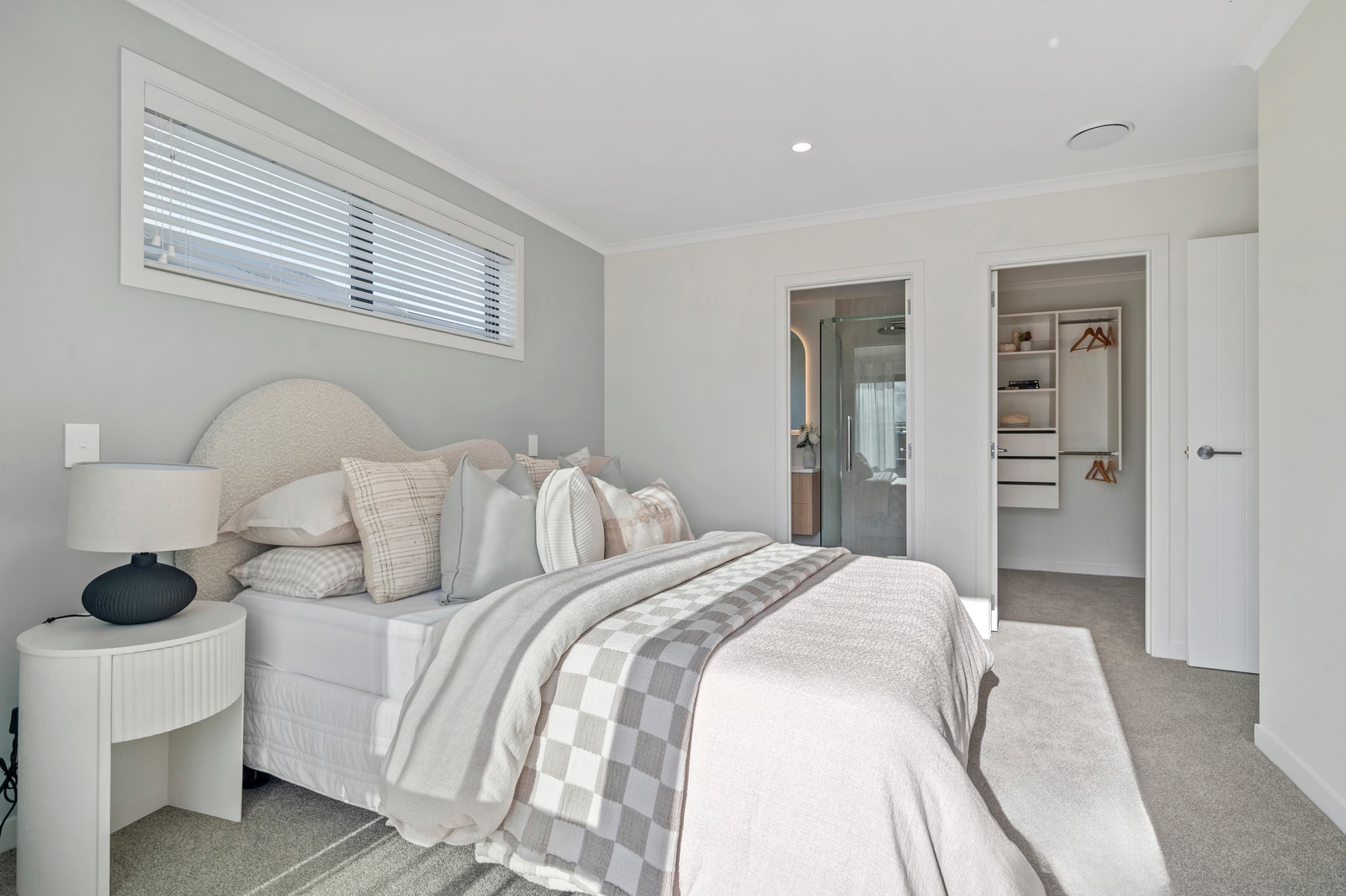 72 Empire Crescent